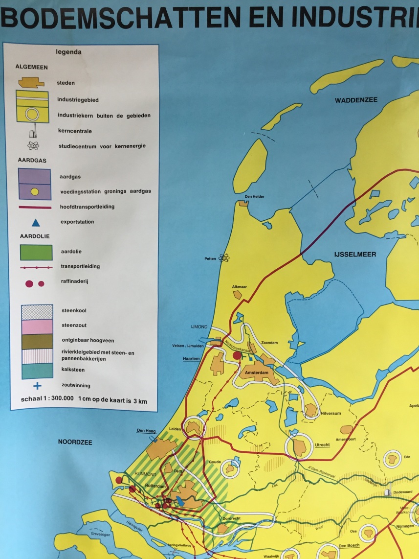 Oude landkaarten van Bodemschatten en industrie in Nederland detail1